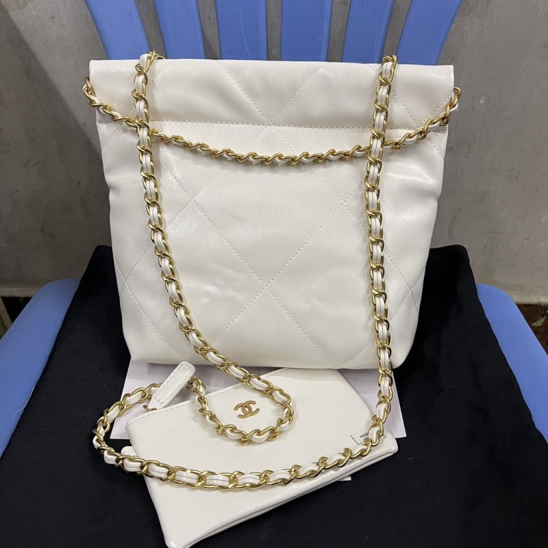 Chanel Hobo 22 Bags